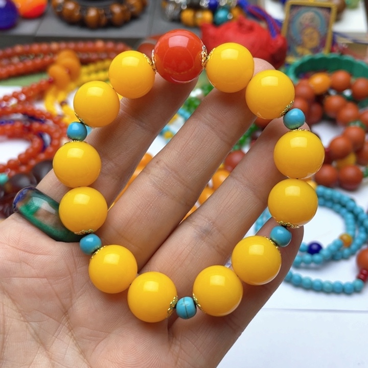 树脂制品4号设计款手串