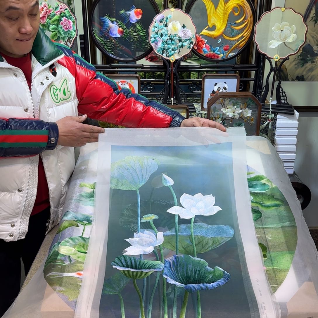 刺绣刺绣工艺精湛