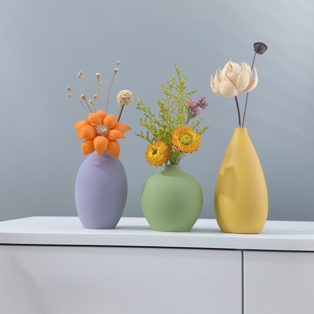 摆件陶瓷小花瓶含花总高约20-30cm