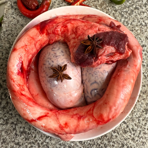 新鲜现杀黄牛牛鞭空运航空包邮 牛三宝牛蛋品质整套