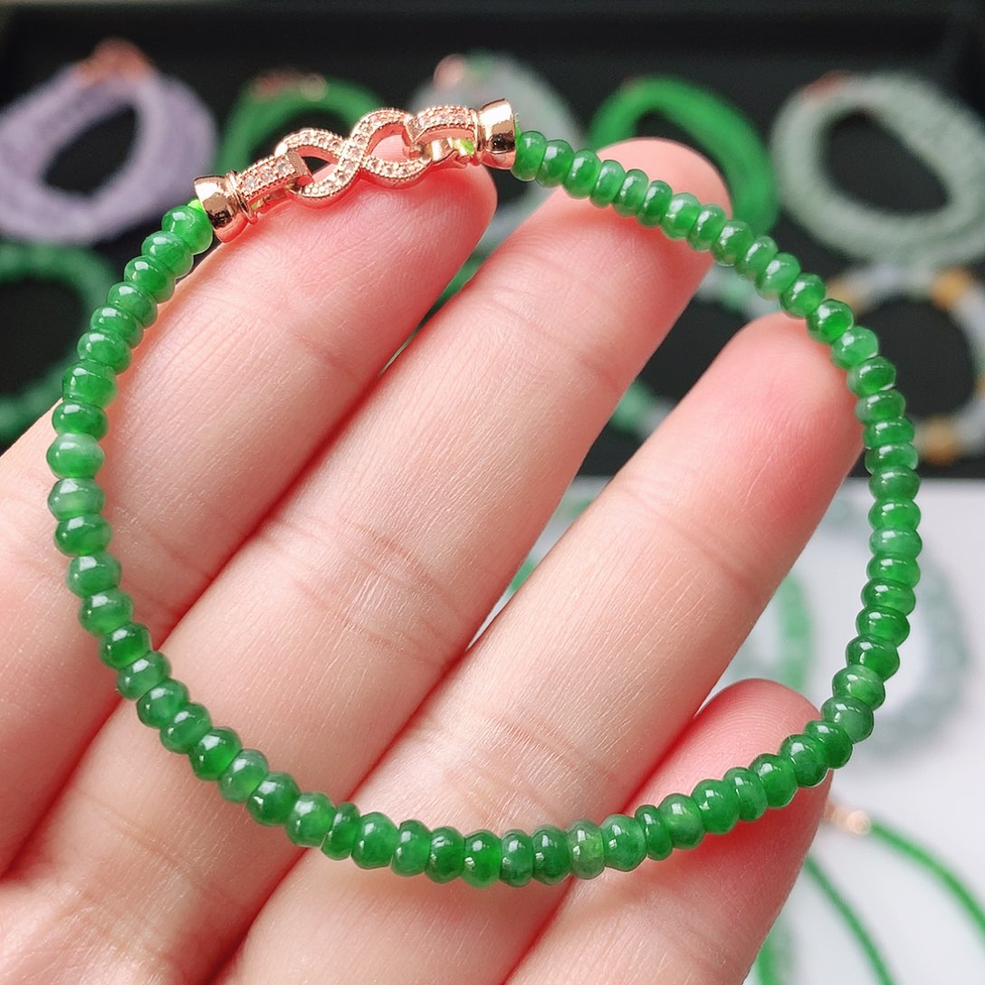 翡翠未镶嵌手链翡翠