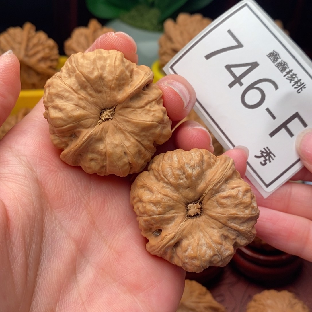 文玩核桃把件蛤码头39