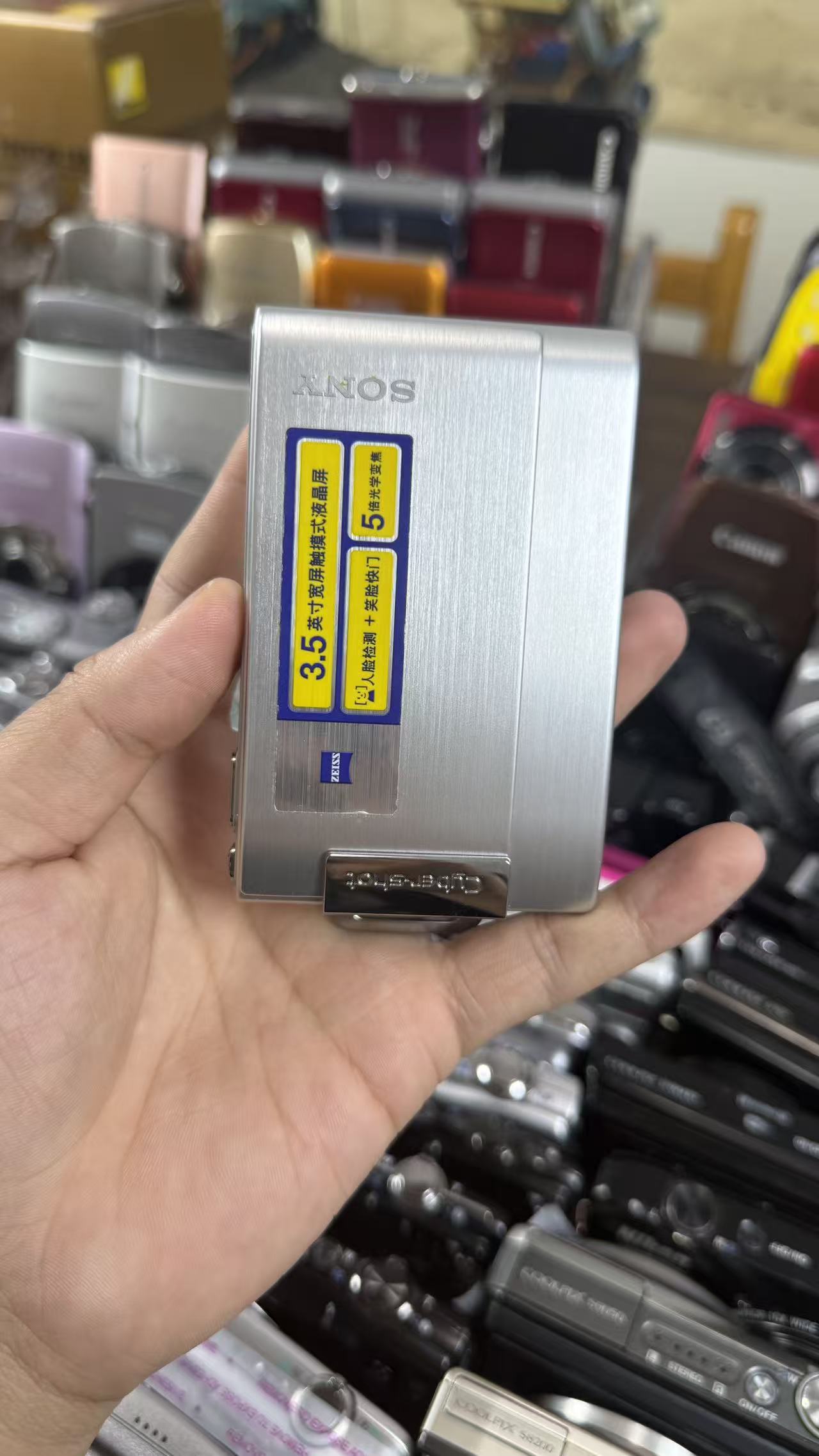 95新 Sony/索尼 T200九成新触摸屏像素清晰适合学生拍照数码相机