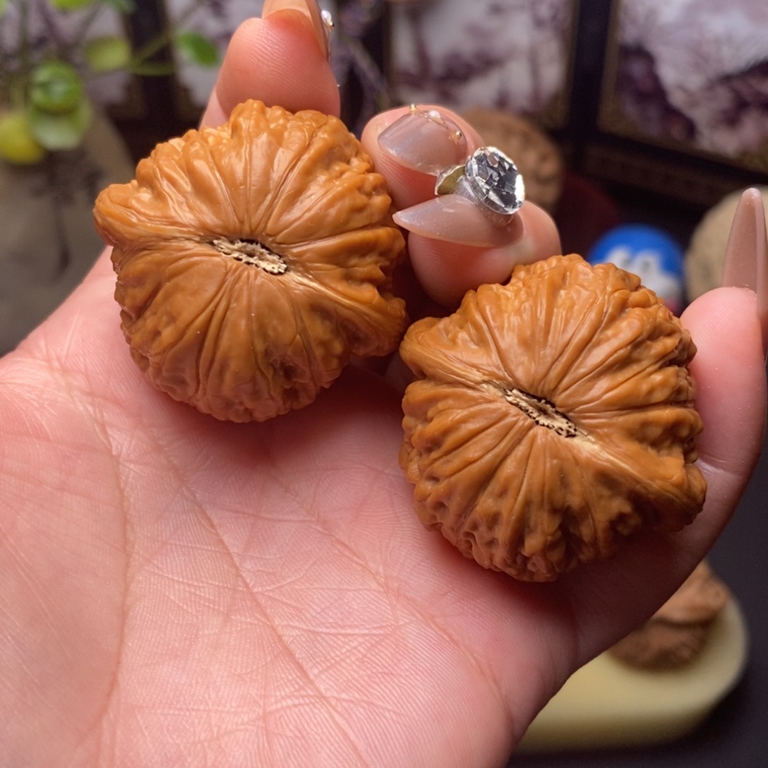 文玩核桃吊坠全品铁锤妹妹38.5