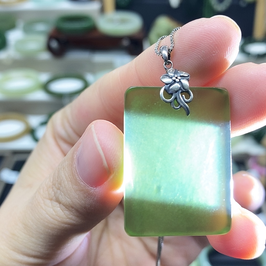 岫玉银S925镶嵌颈饰