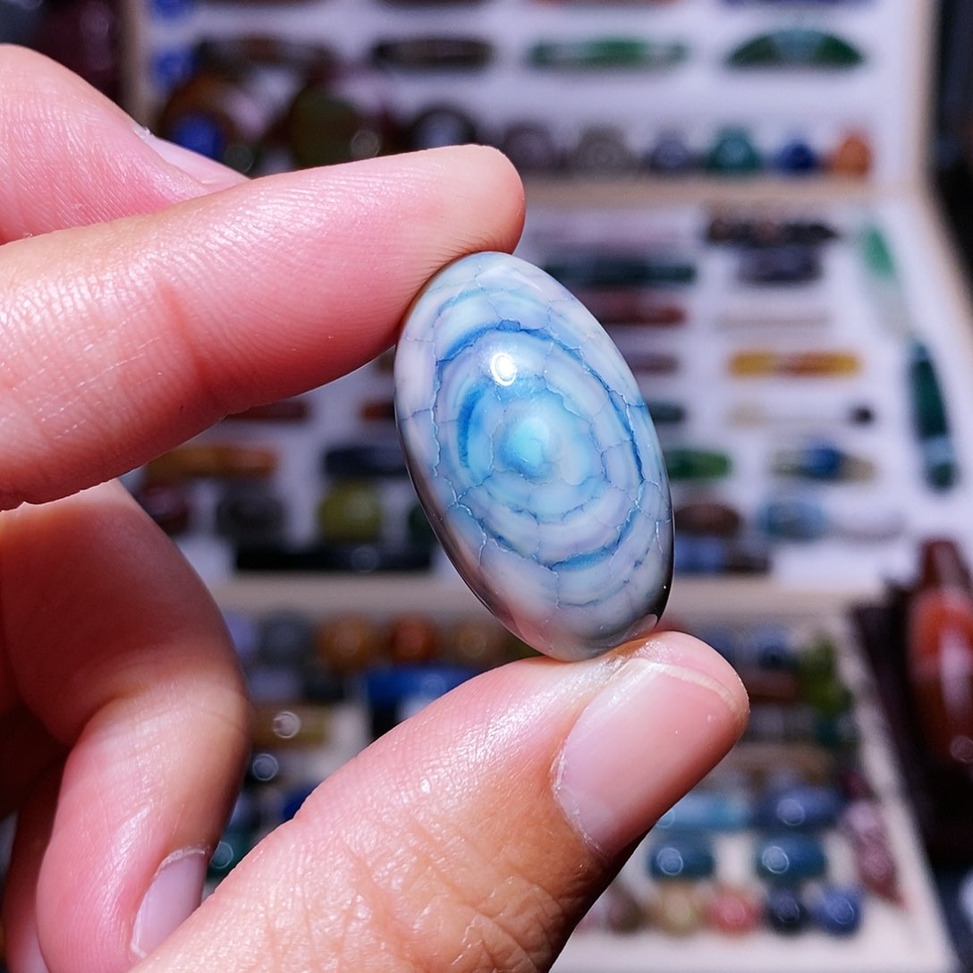 玛瑙吊坠未镶嵌….