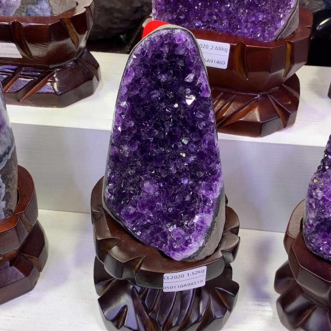 紫晶大型摆件（非配饰）未镶嵌