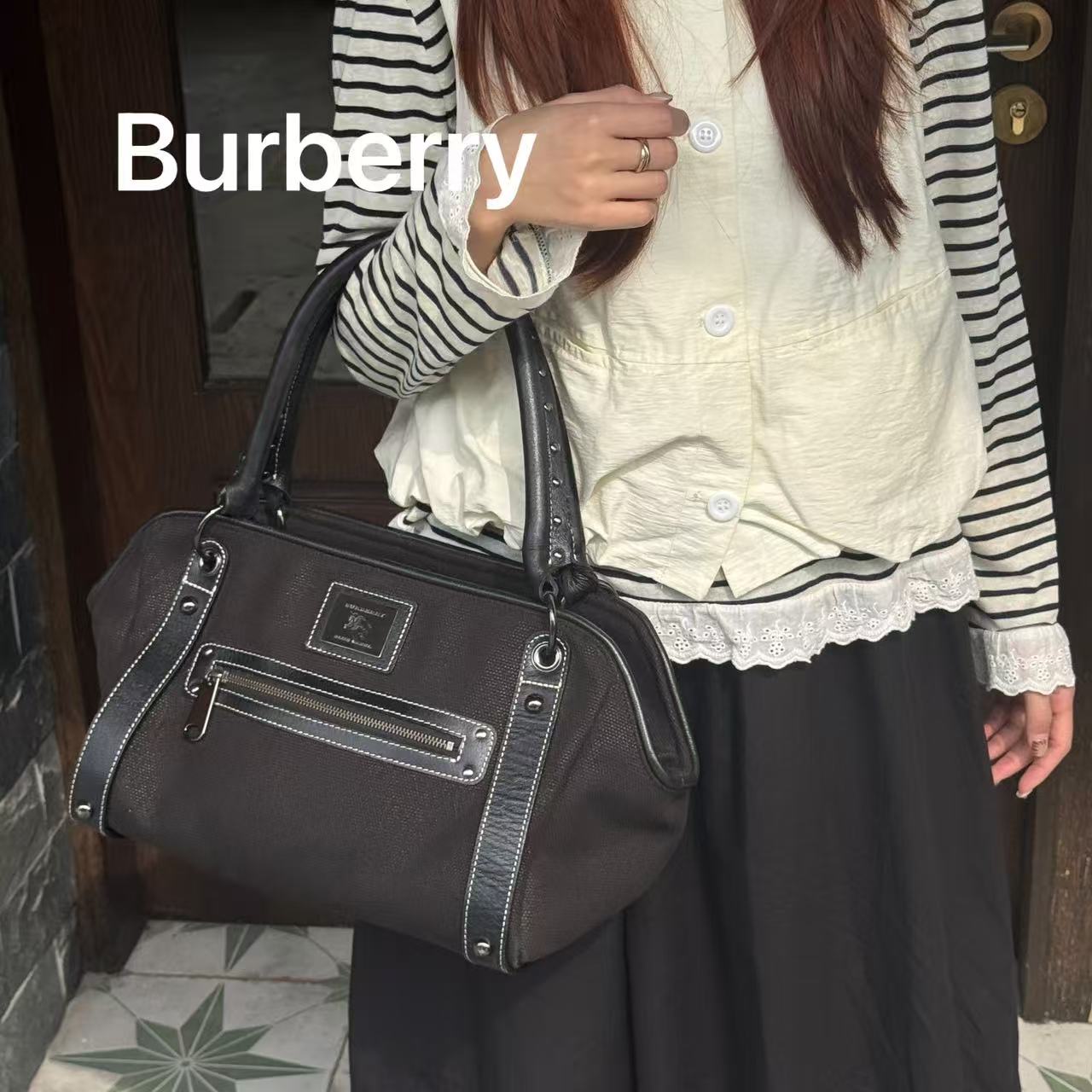 95新 BURBERRY/博柏利 A2018经典百搭黑色手提包包95新/代卖服务