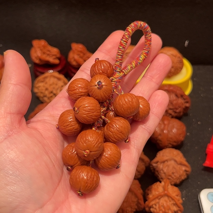 把件文玩核桃葡萄串