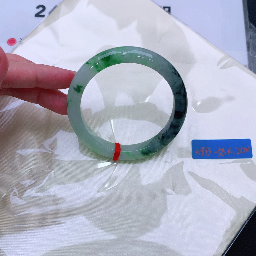 未镶嵌手镯翡翠缅甸翡翠手镯