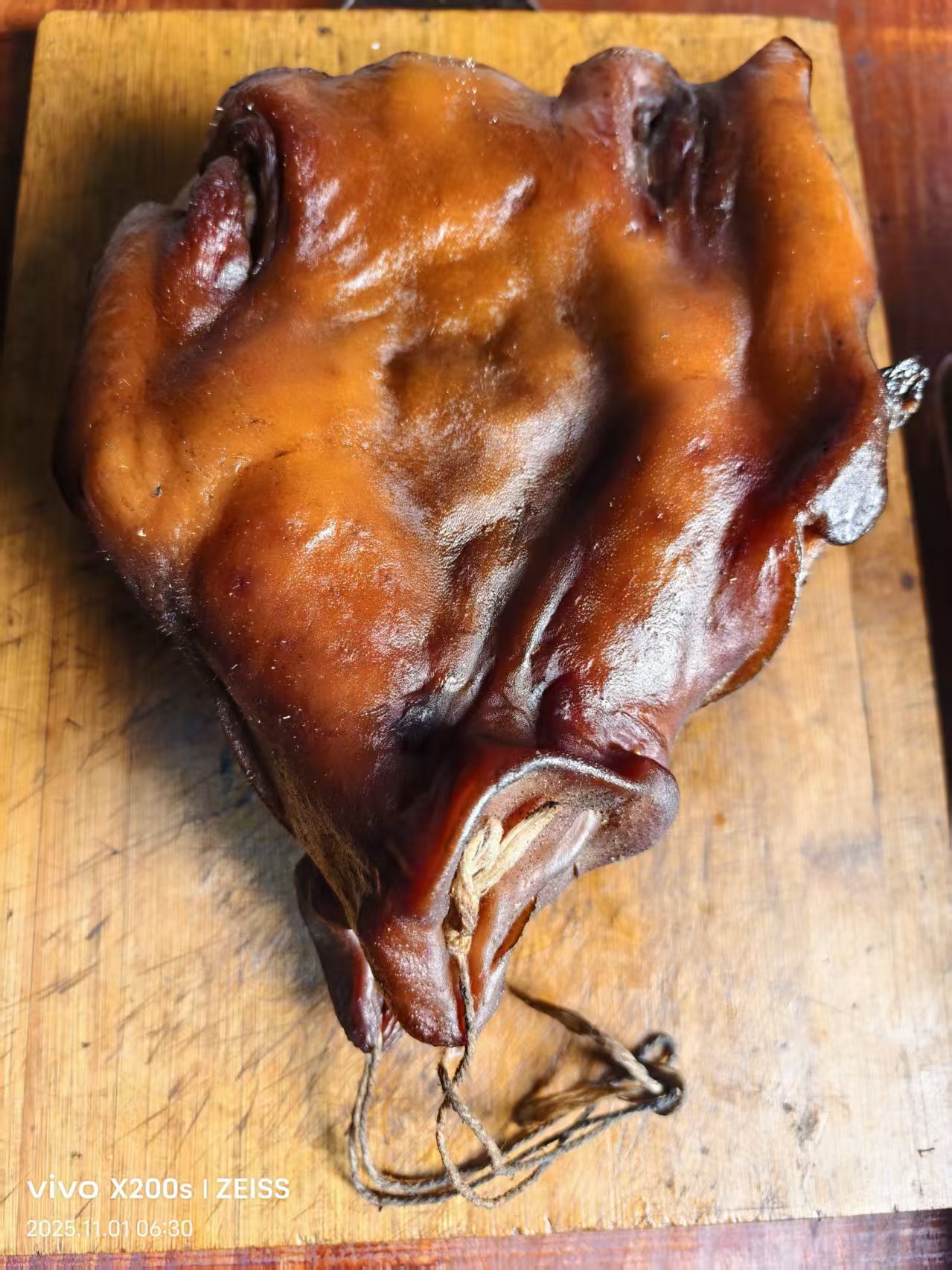 （直播间现称）贵州遵义正宗农家柴火烟熏腊猪鼻子