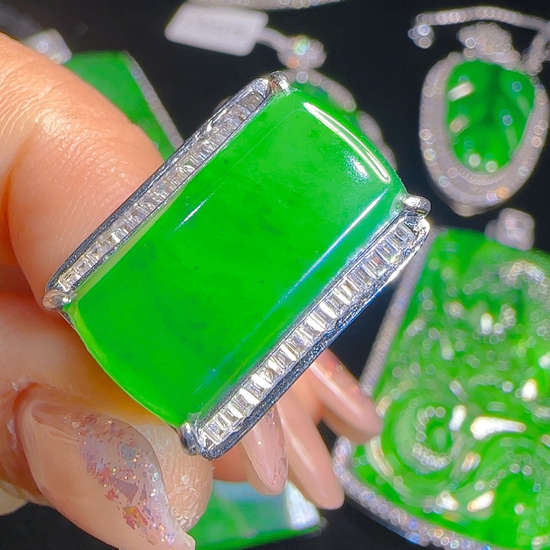 翡翠戒指银S925镶嵌天然