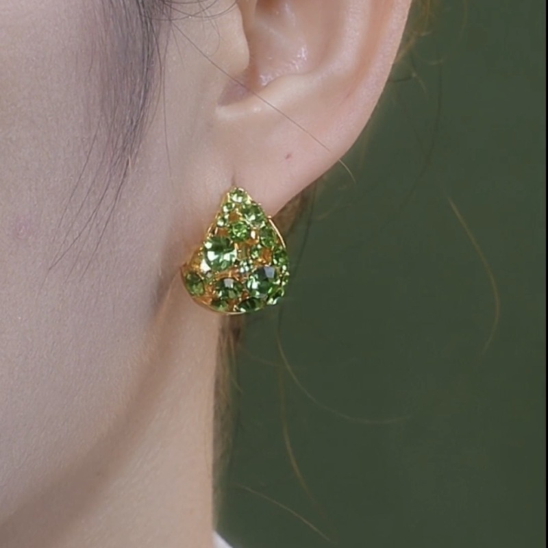 铜合金精致时尚绿色轻奢耳饰A012