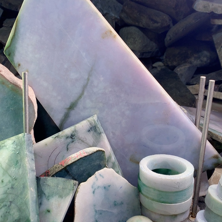 裸石翡翠彬翡翠手镯