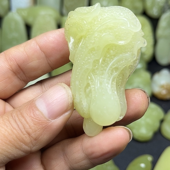 和田玉（糖玉）未镶嵌颈饰