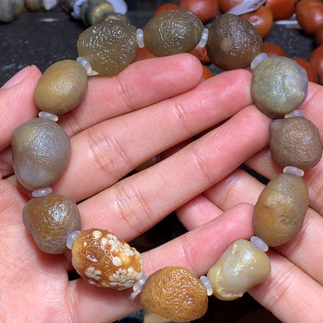 未镶嵌玛瑙/玉髓珠宝半成品