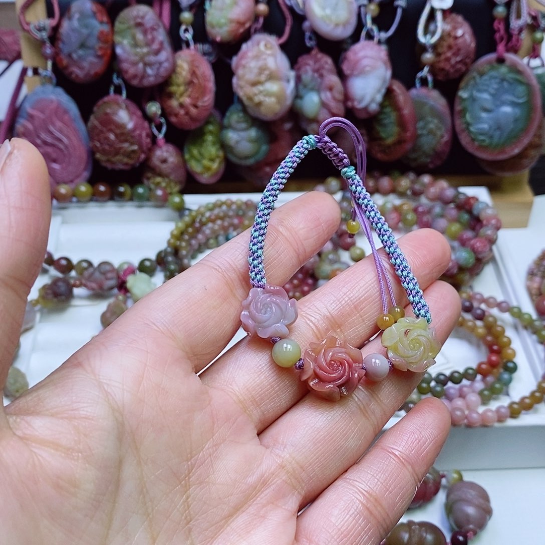 玛瑙/玉髓盐源玛瑙手链未镶嵌