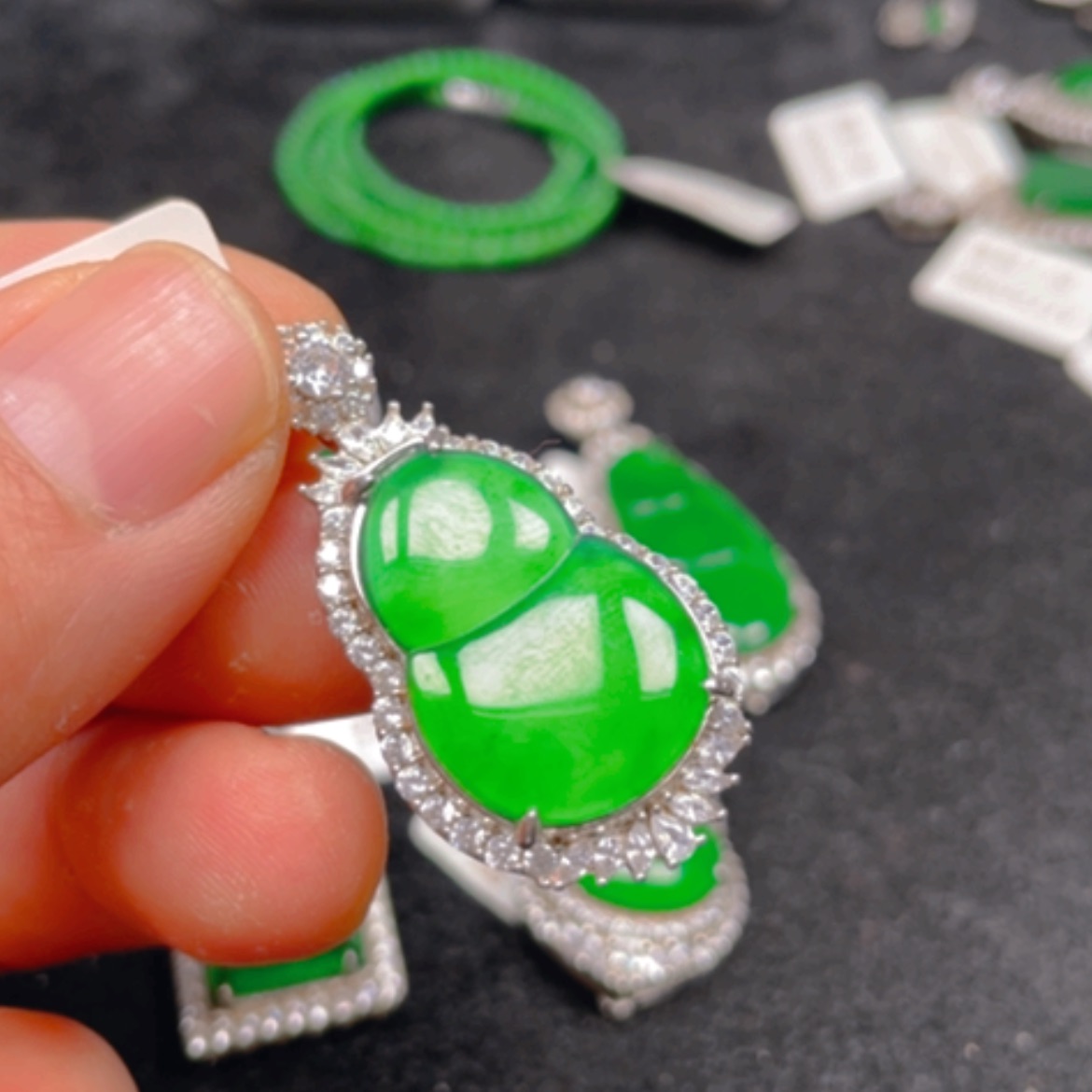 【闪购商品】翡翠颈饰银S925镶嵌吊坠