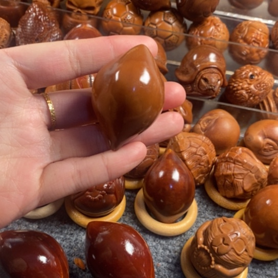 橄榄核吊坠单面原色