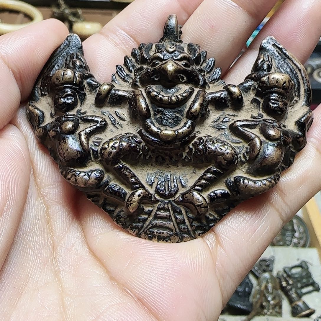 祥***牌…………………………………………九宫