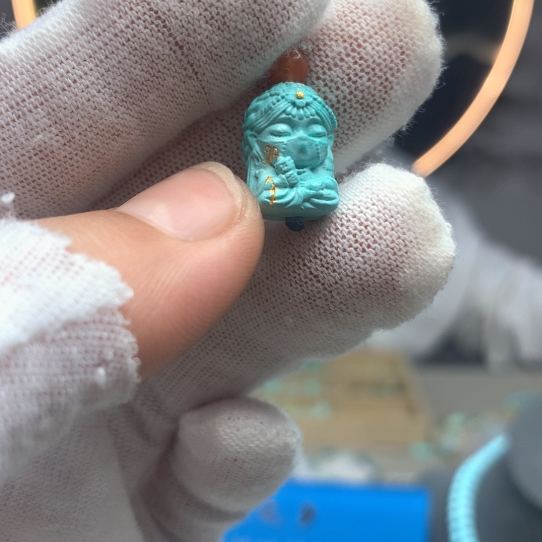 绿松石未镶嵌挂件