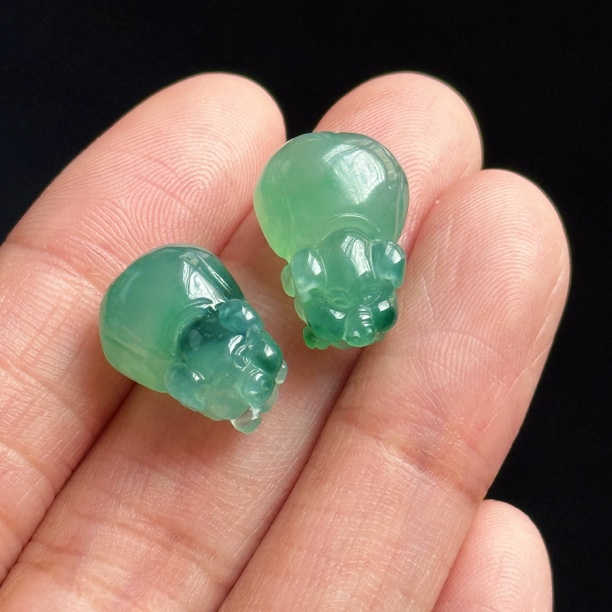 冰飘花小猪吊坠挂件缅甸A货翡翠”诸事”顺利送礼好物送朋友送小孩