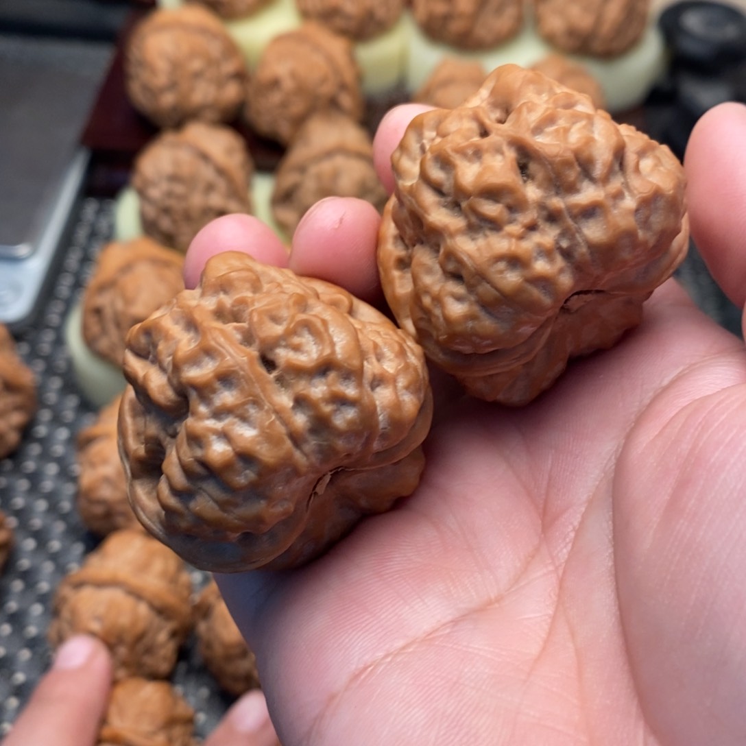 把件文玩核桃Y****蛤蟆头