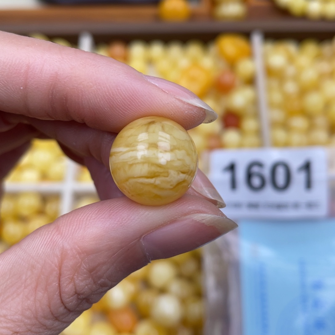 未镶嵌蜜蜡珠宝奇石15.8