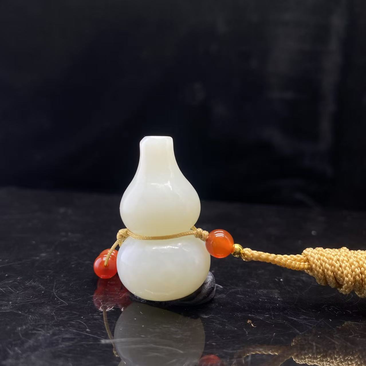 S331 和田玉挂件 YS233037