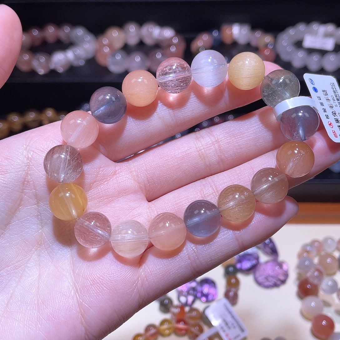 水晶手链未镶嵌M***o兔毛手链，晶体通透