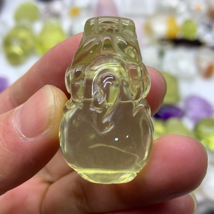 水晶吊坠(不含链)未镶嵌