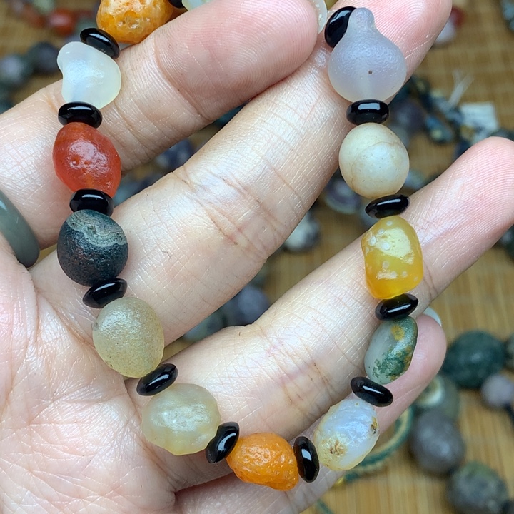 玛瑙/玉髓未镶嵌珠宝半成品我***…