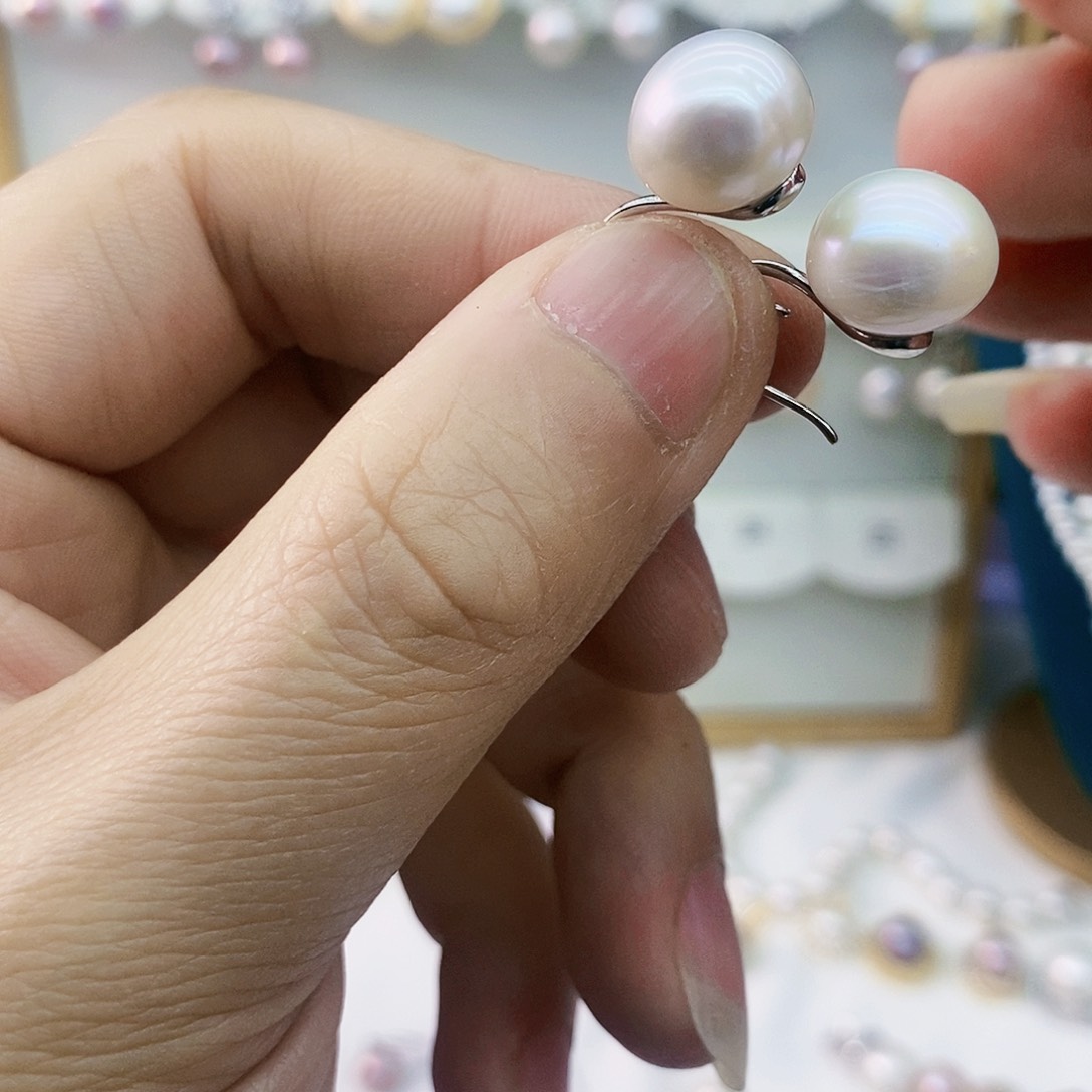 淡水珍珠耳饰未镶嵌