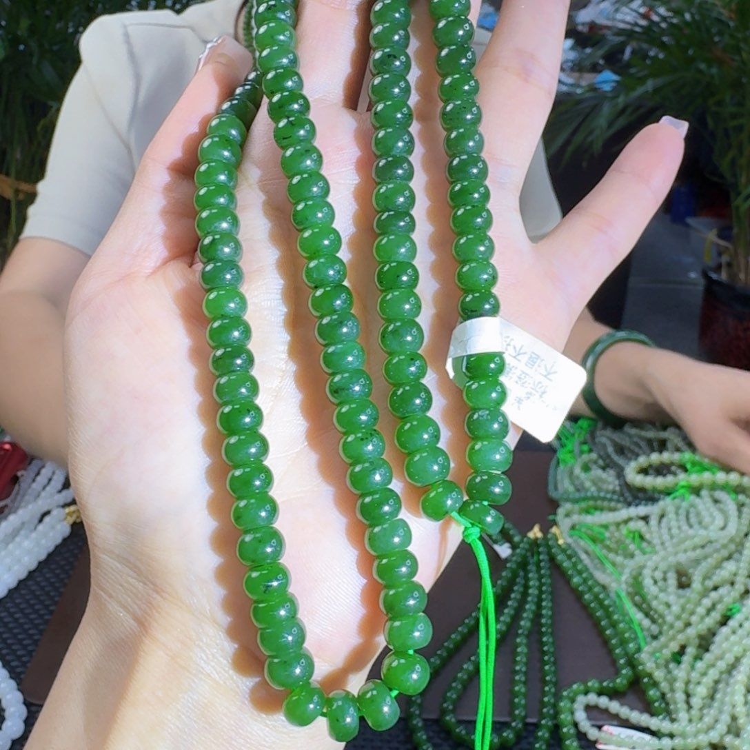 和田玉（碧玉）未镶嵌颈饰卡8