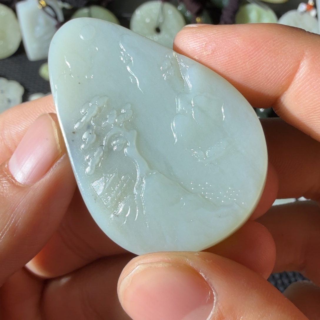 和田玉未镶嵌颈饰