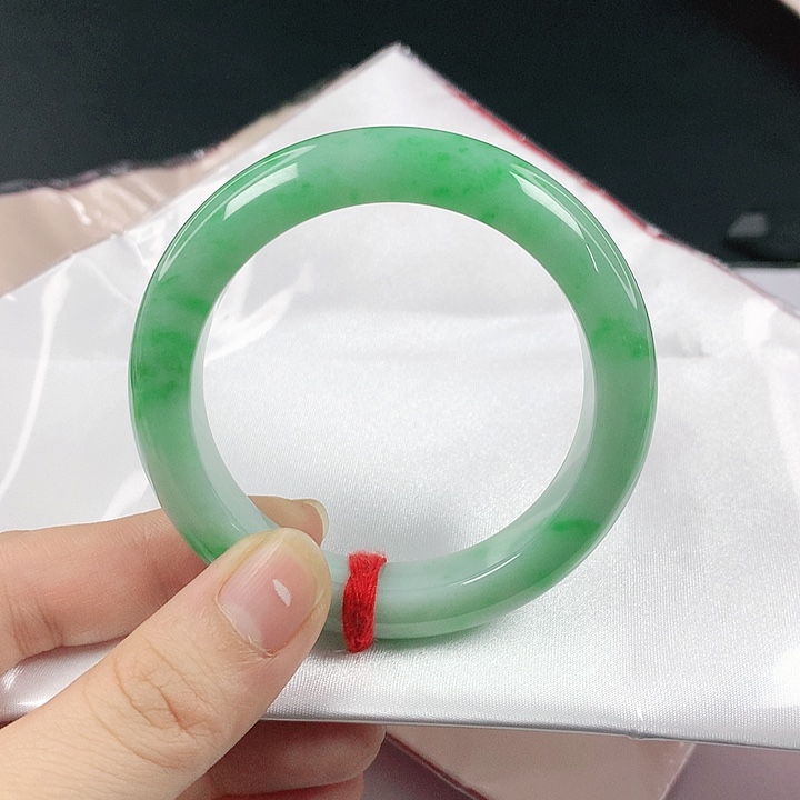 未镶嵌手镯翡翠翡翠944