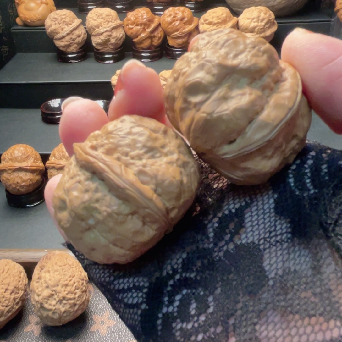 文玩核桃吊坠帝王三角蛙…………