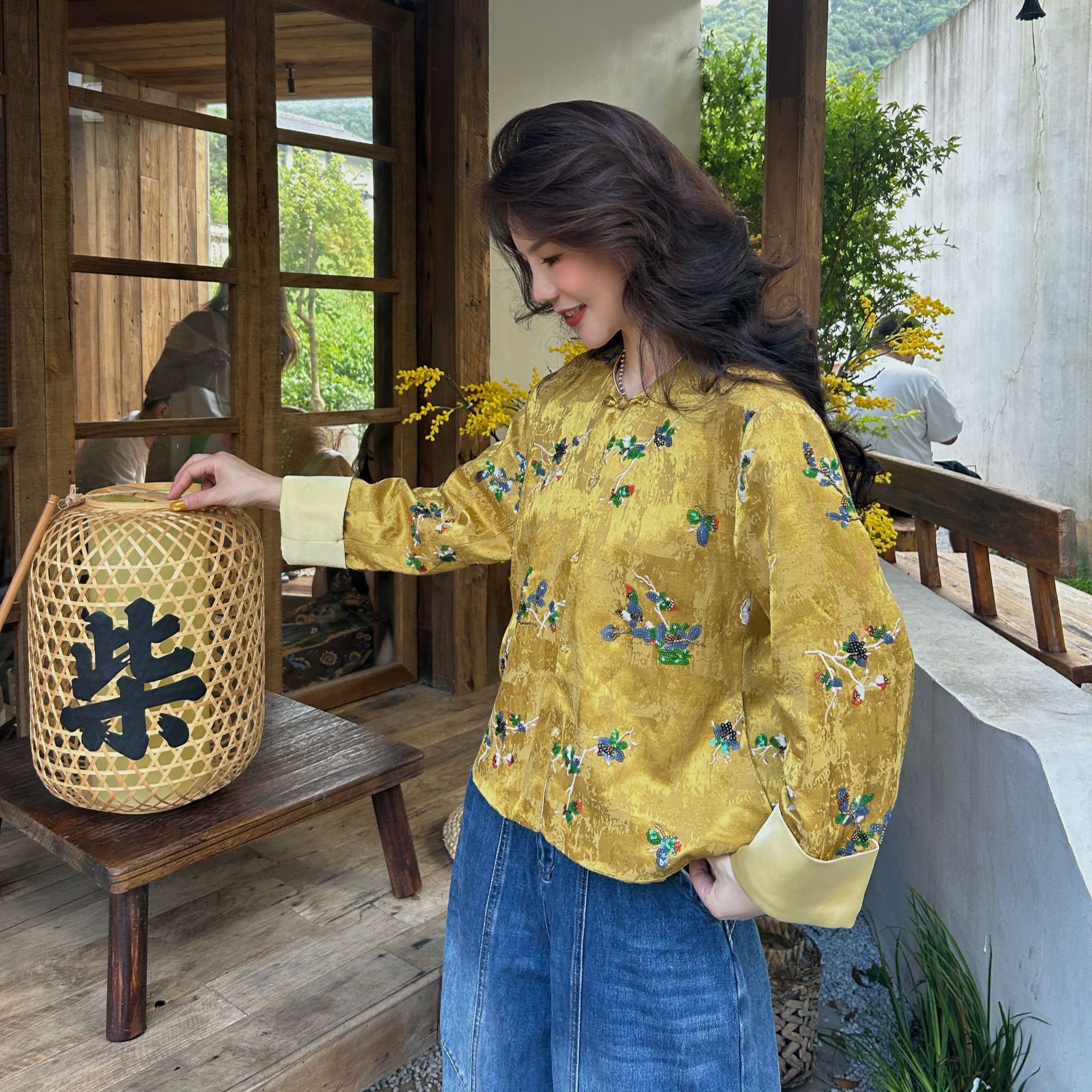 非遗设计师新中式女秋季中国风提花短外套长袖碎花气质新中式刺绣