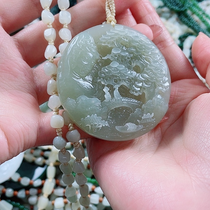 颈饰未镶嵌和田玉