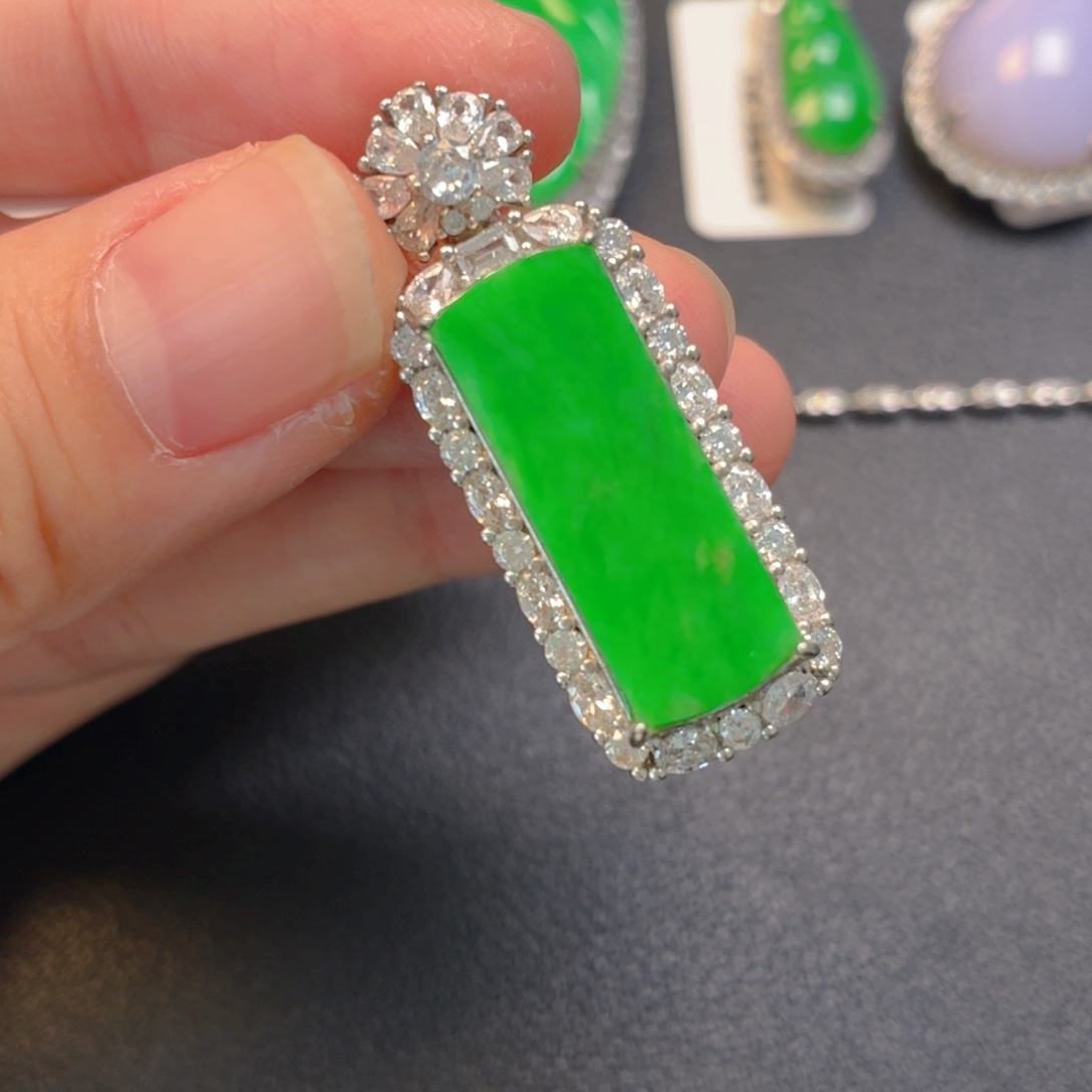 翡翠银S925镶嵌吊坠(不含链)