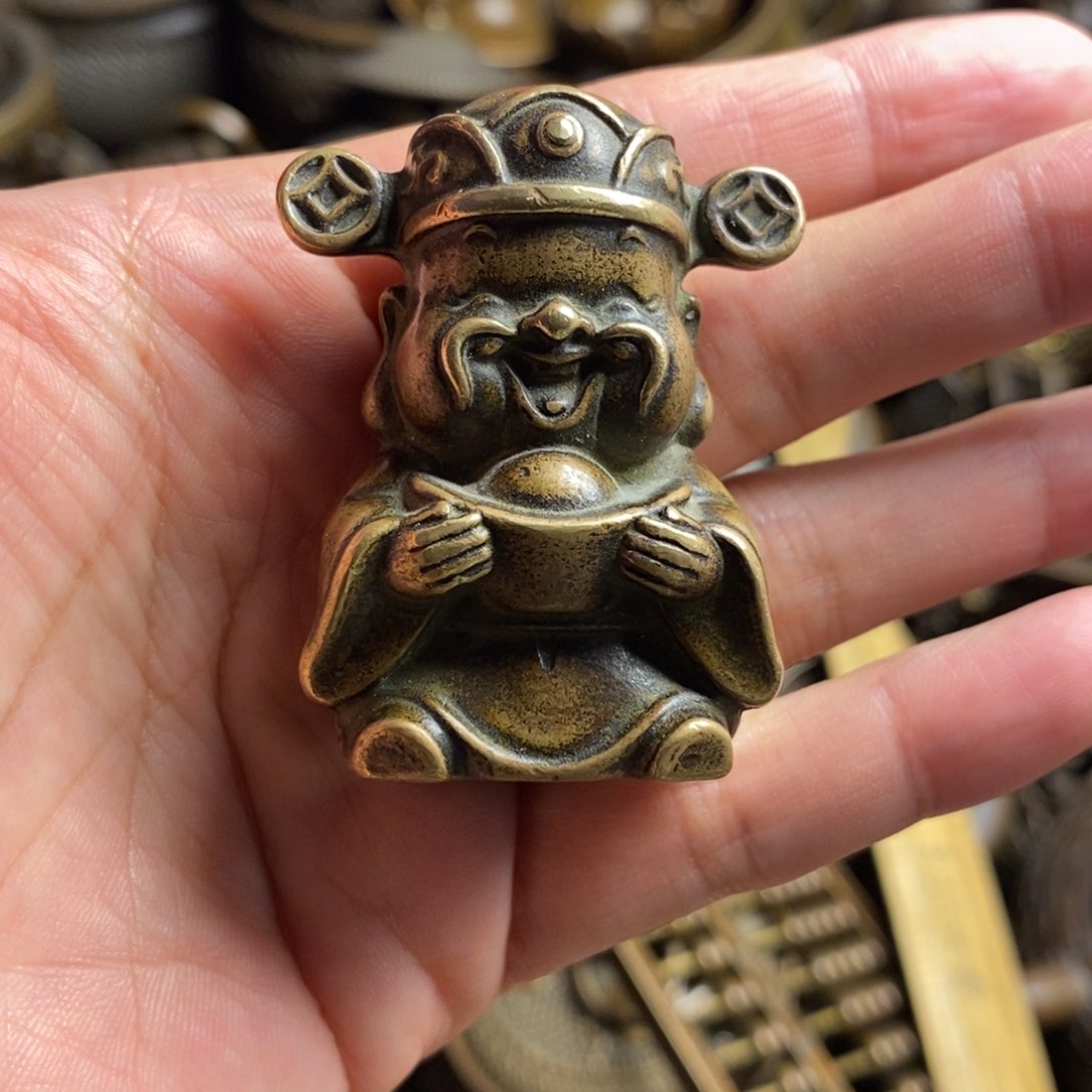 精美铜器做工精良