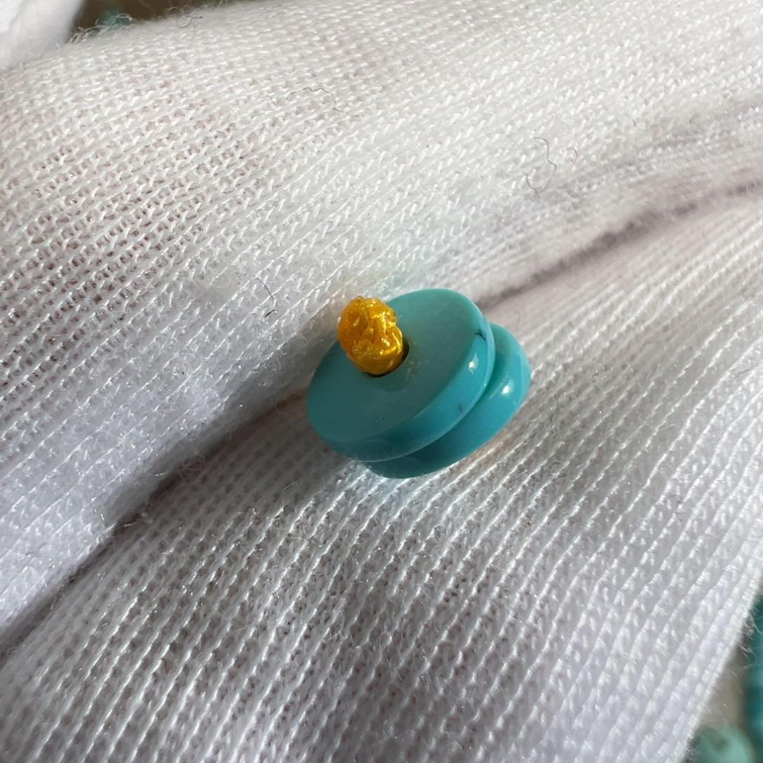 绿松石配饰未镶嵌