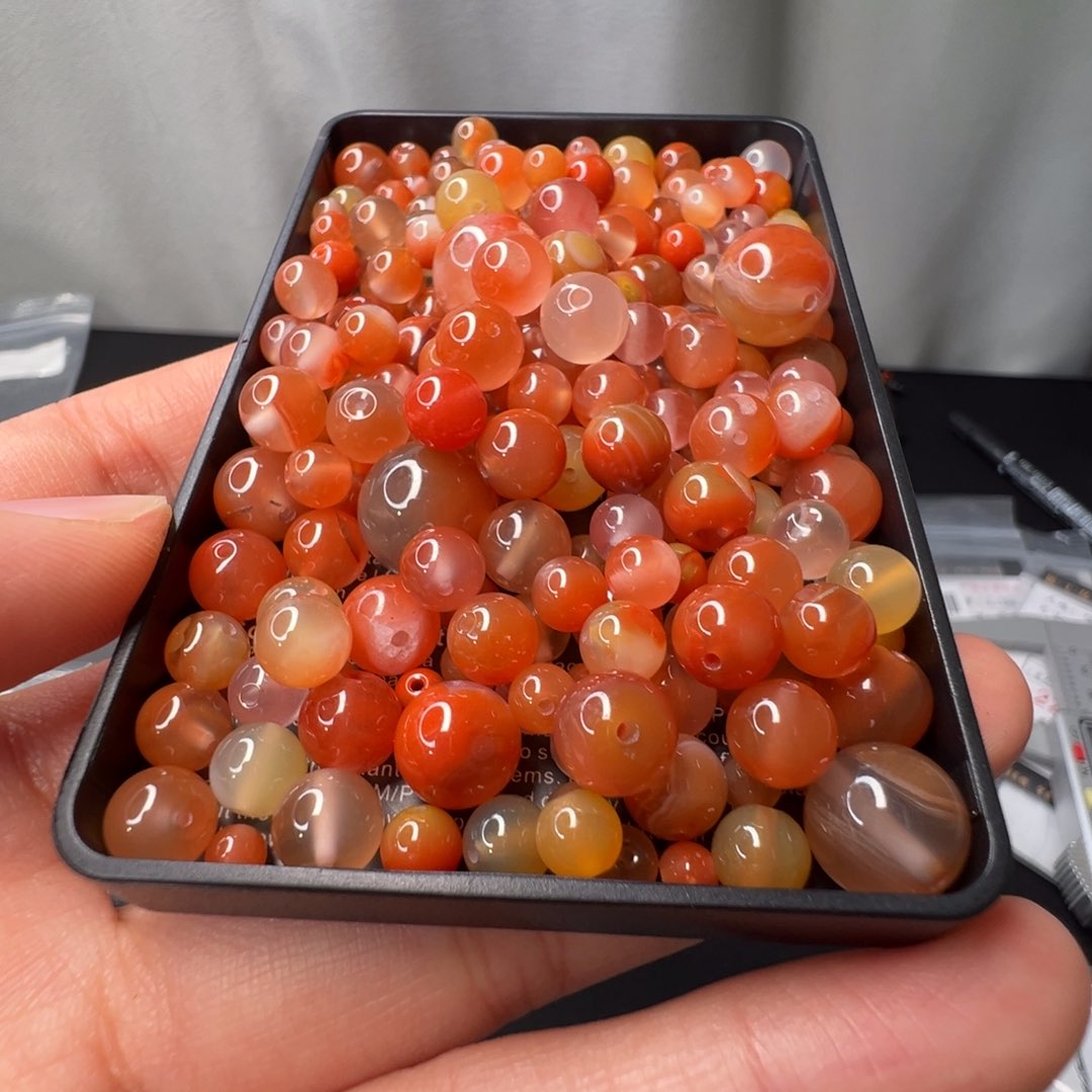 南红玛瑙散珠未镶嵌P004236