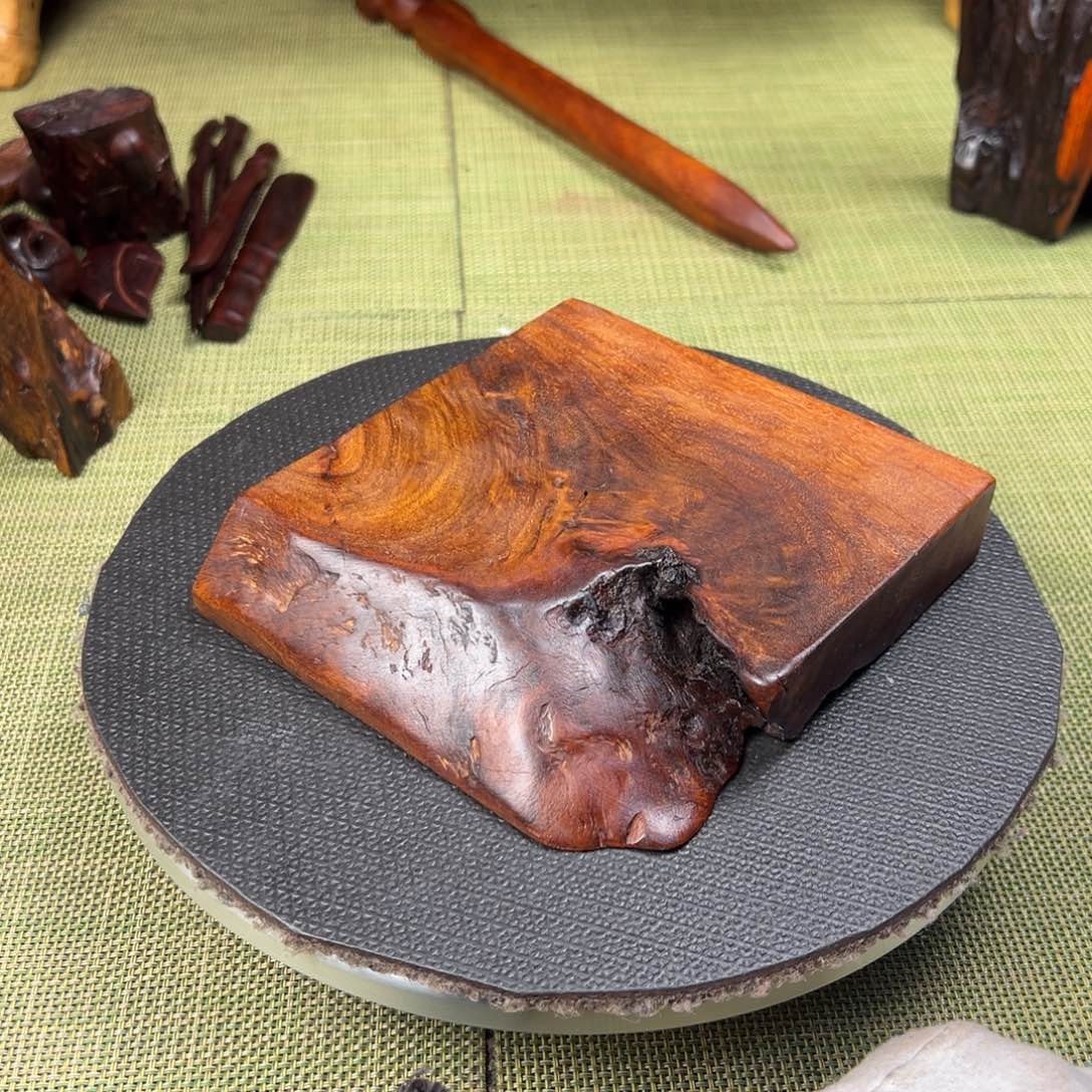 大果紫檀（缅甸花梨）校***客