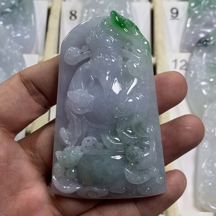 颈饰未镶嵌翡翠财神