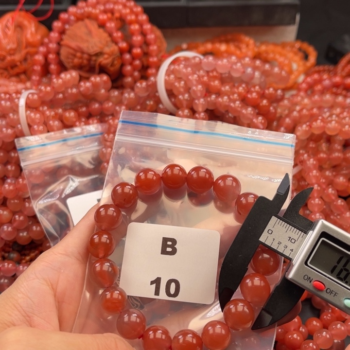 南红玛瑙未镶嵌多样性发货默认微瑕称重11mm