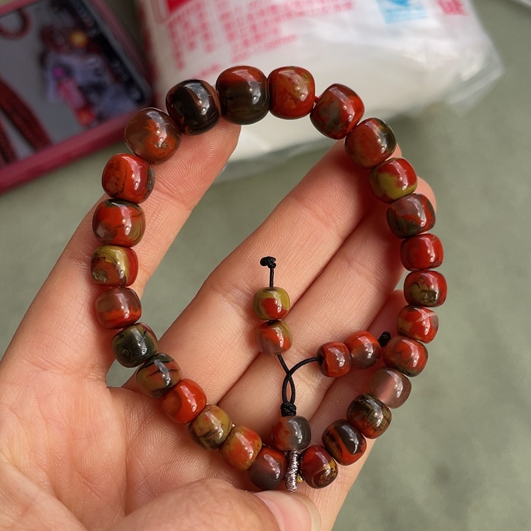 南红玛瑙手链未镶嵌