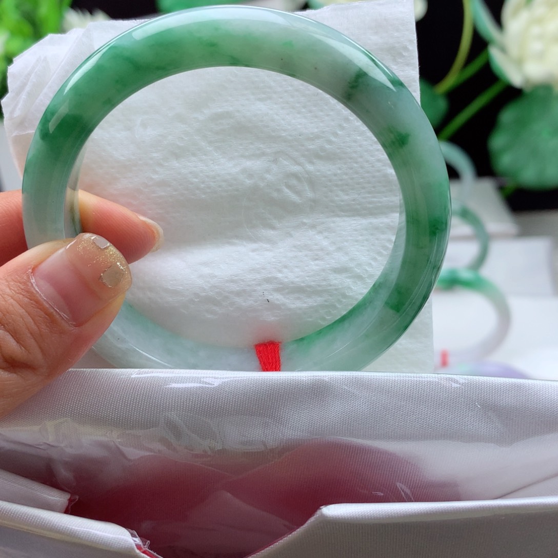 未镶嵌手镯翡翠纯天然10