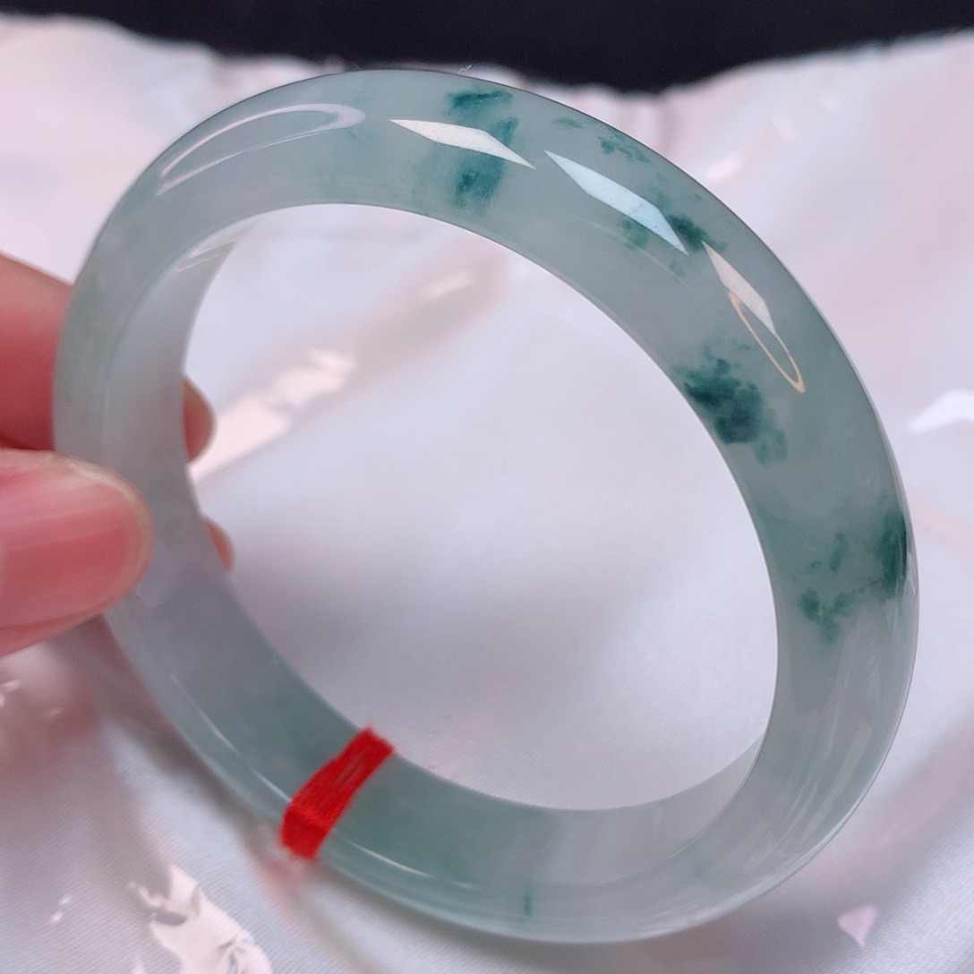 翡翠手镯未镶嵌57 翡翠手镯