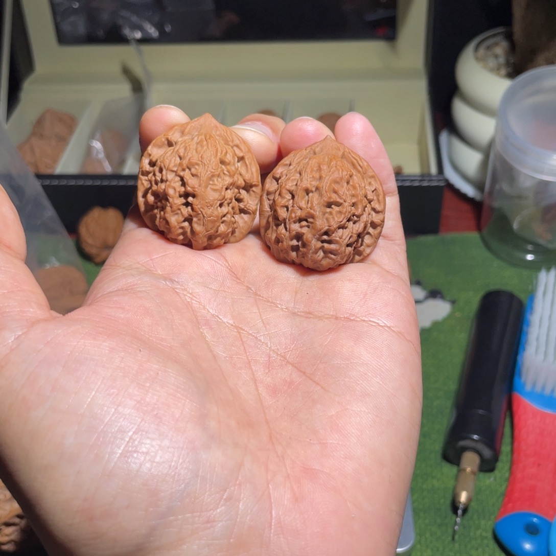 把件文玩核桃34红钻